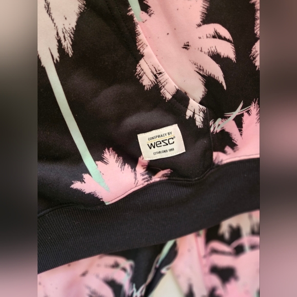 Conspriacy By Wesc Unisex Black And Pink Palm Tree Design Sweatsuit Size M/L - Picture 3 of 16